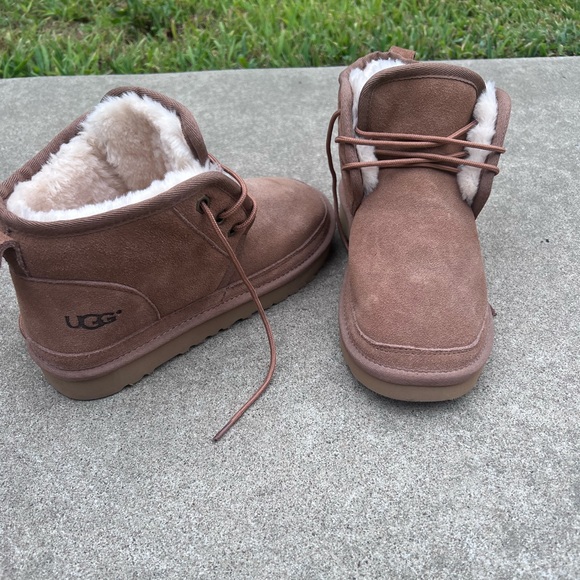 Brand new Ugg boots size 11 - Picture 1 of 2